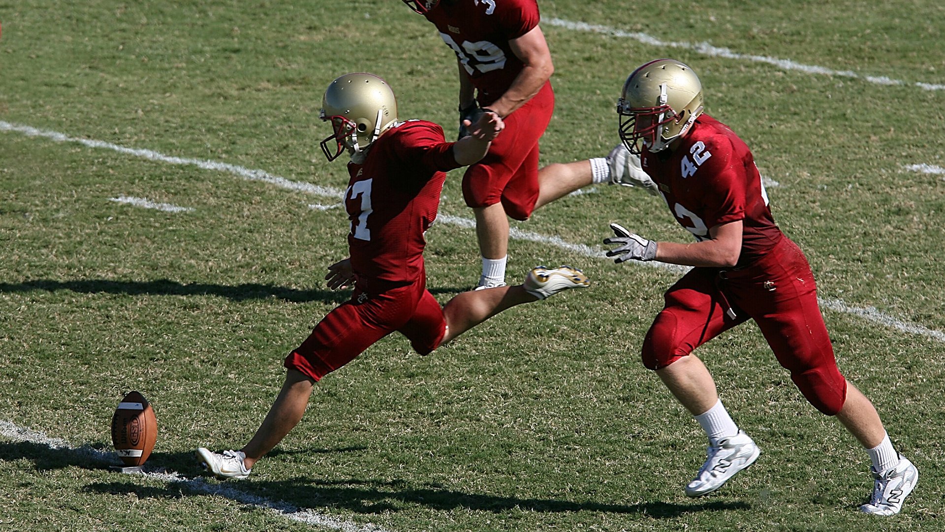 世界杯中国青年队爆冷 球迷热议战术问题，2022世界杯中国队怎么才能出线